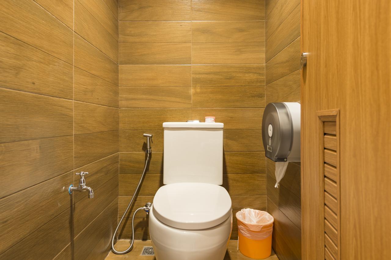 T Hostel @ Victory Monument Бангкок Экстерьер фото